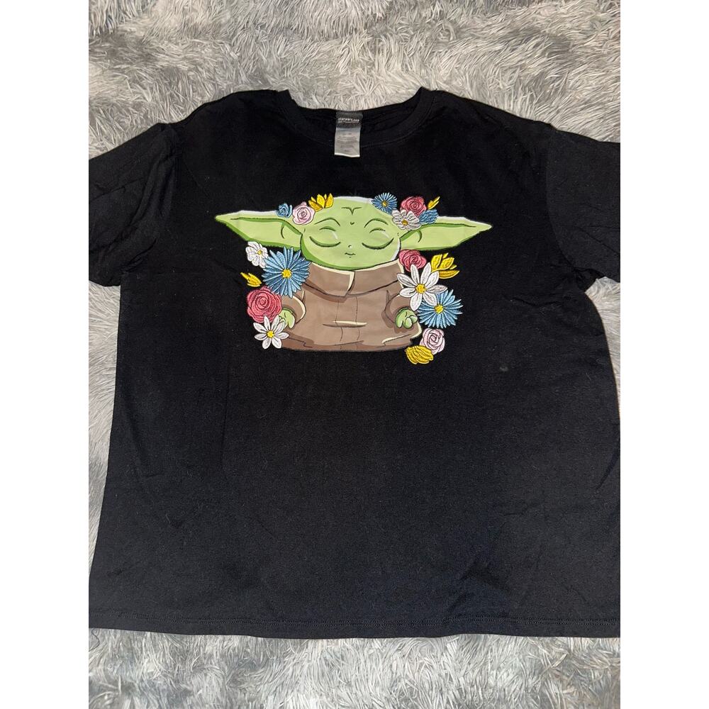 Star Wars Mandalorian Grogu Baby Yoda Embroidered flowers Black XXL T-Shirt